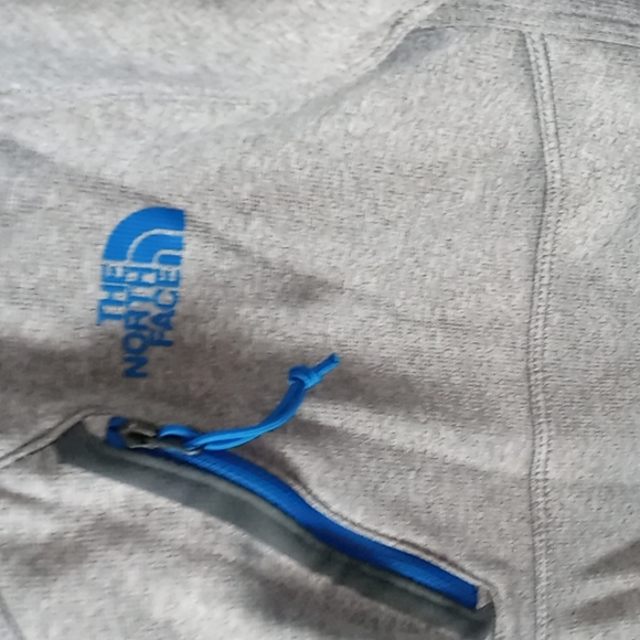 North Face quarter zip fleece pullover - Picture 2 of 4
